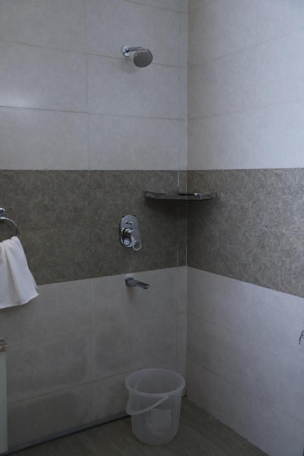 Nirvana Rooms Gurgaon Eksteriør billede