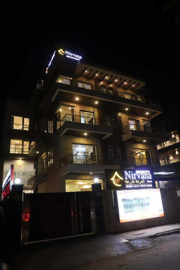 Nirvana Rooms Gurgaon Eksteriør billede